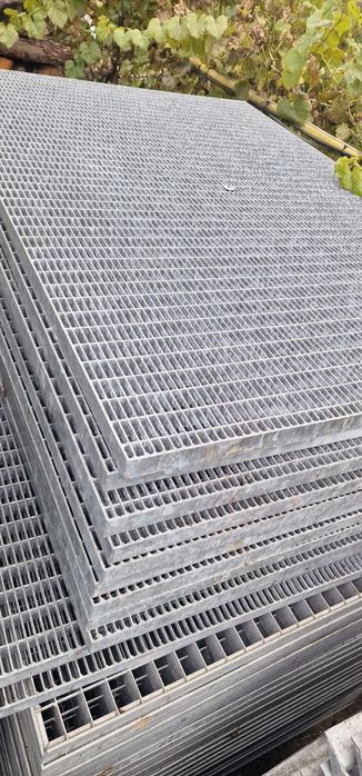 Gratare Metalice