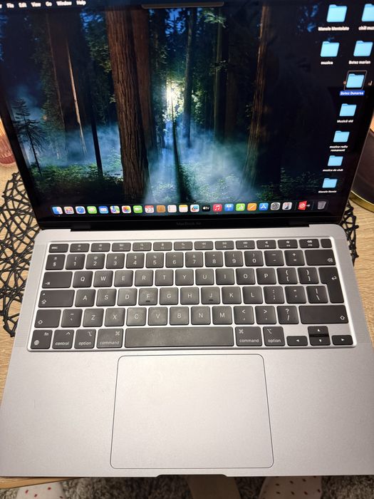 MacBook Air 13.