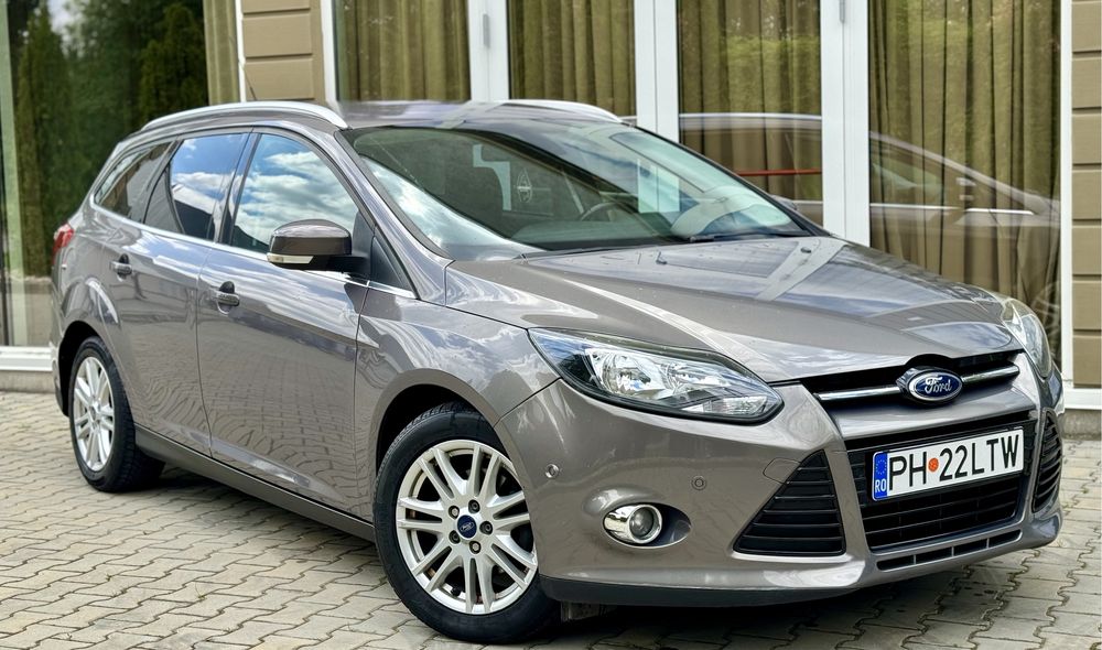 Ford Focus MK3 Titanium X Navigatie Clima 1.6 TdCi 115 CP 6+1 Trepte