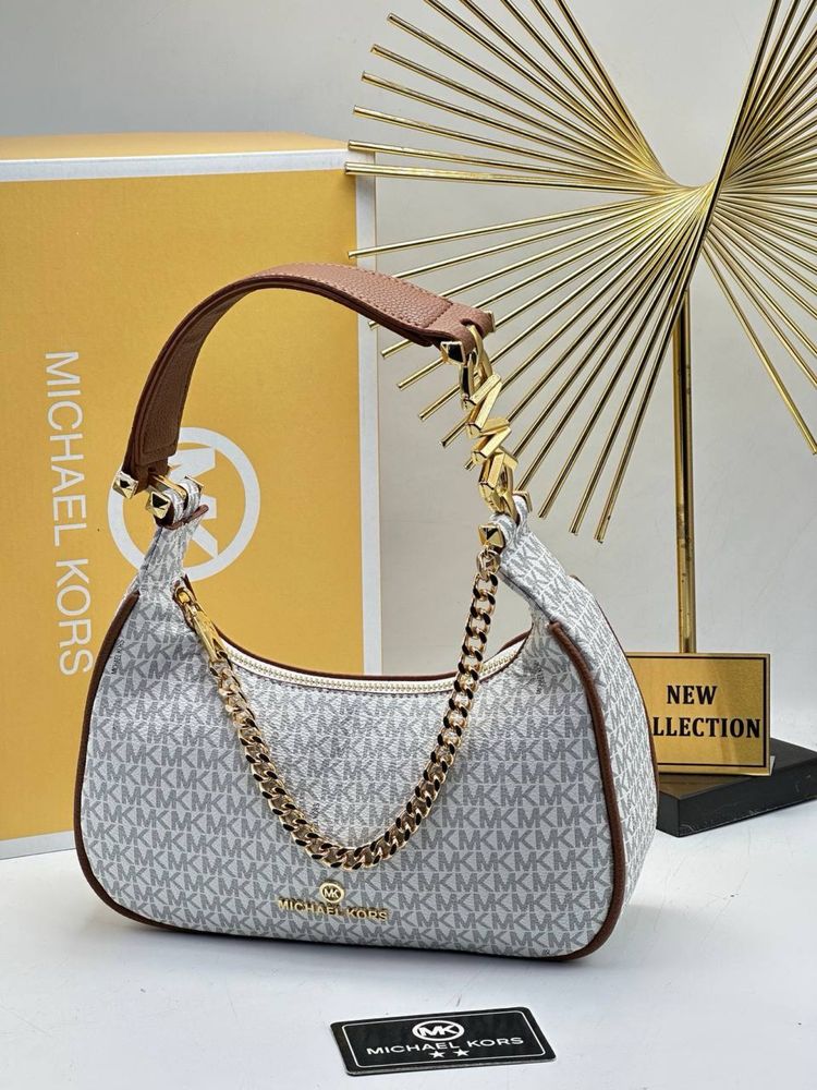 Geanta Michael Kors Noua !!! Dimensiuni 26/14 !!!