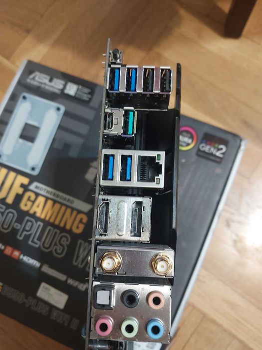 AMD Ryzen 5 5600X + Asus TUF B550 Plus Wi-Fi