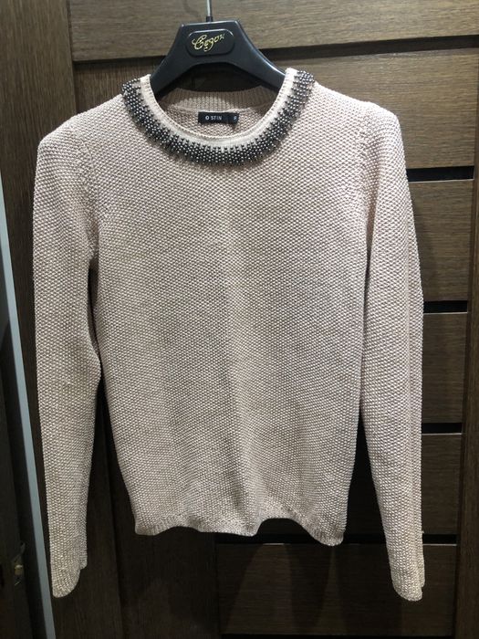 Все по 3тыс в отличном состоянии.