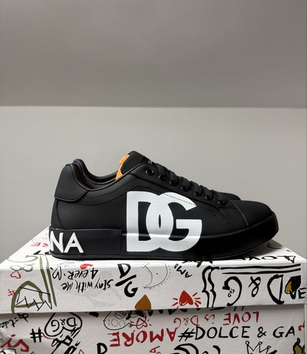 Dolce Gabbana Portofino Black Logo