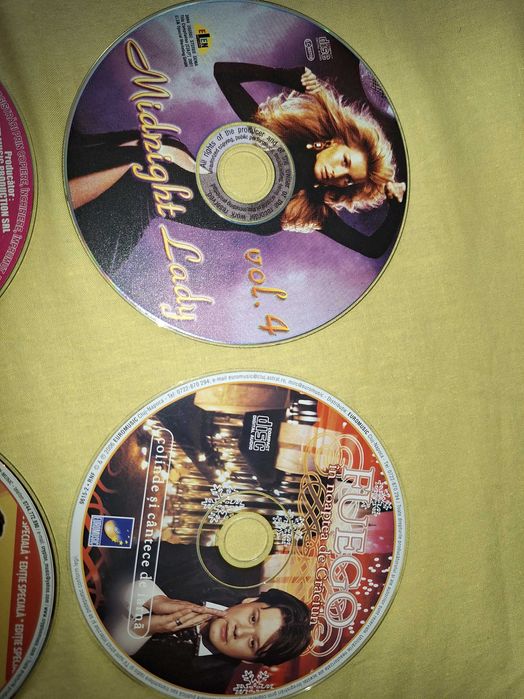 CD-uri originale cu muzica