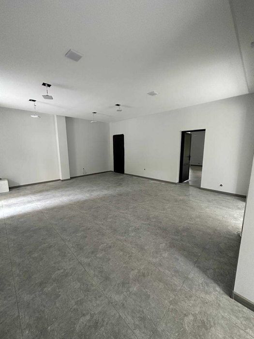 Офис рядом с метро Ойбек 140м2 (33934)