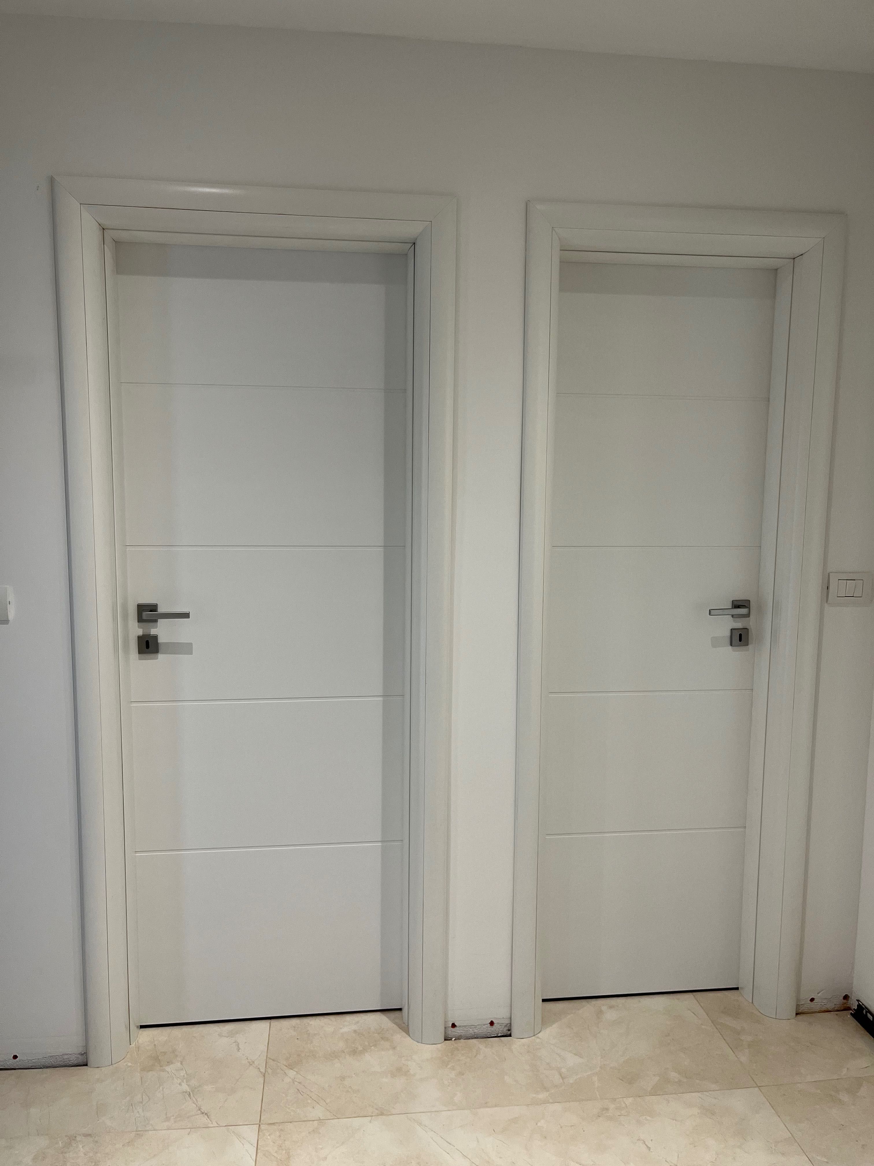 Montaj Montaje Montez usi de Interior Metalice si Pvc Arad