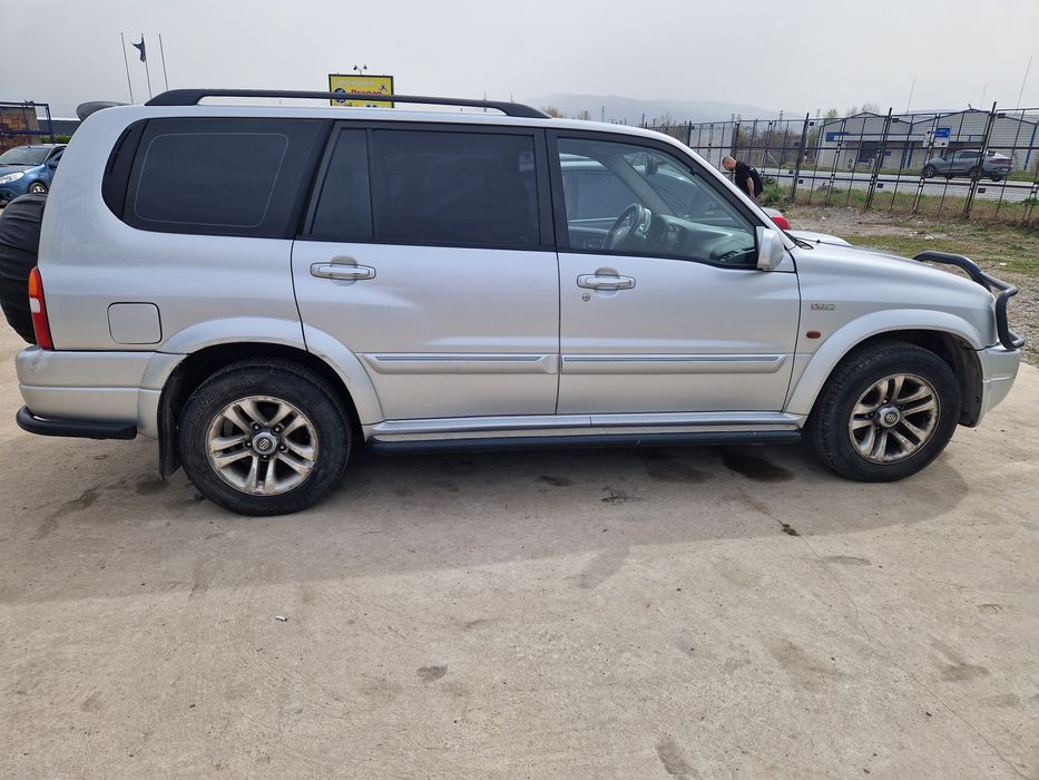 Suzuki XL7 4x4 2.0