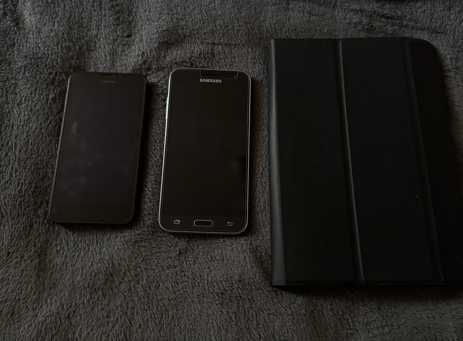 Pachet Samsung Tab 4 + Galaxy J3 + Nokia (funcționale & piese)