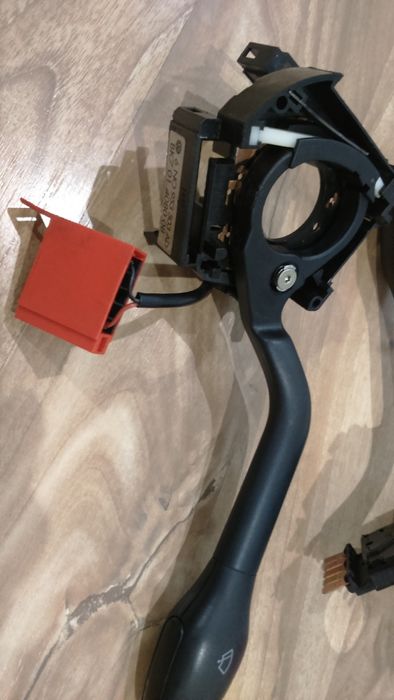 Лостчета за чистачки и светлини за vw polo и golf