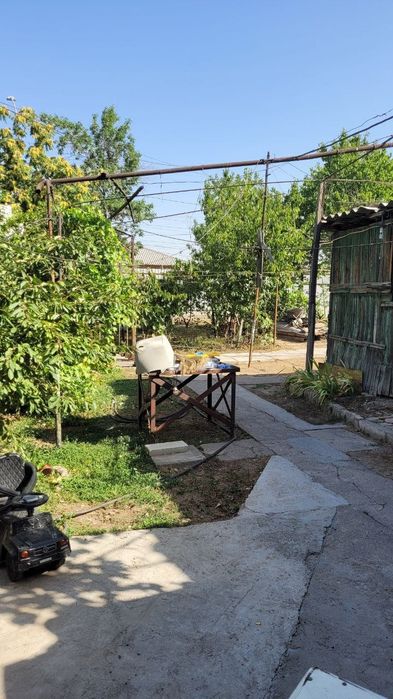 Срочно продам участок 6,5 соток в Яшнабадском районе.