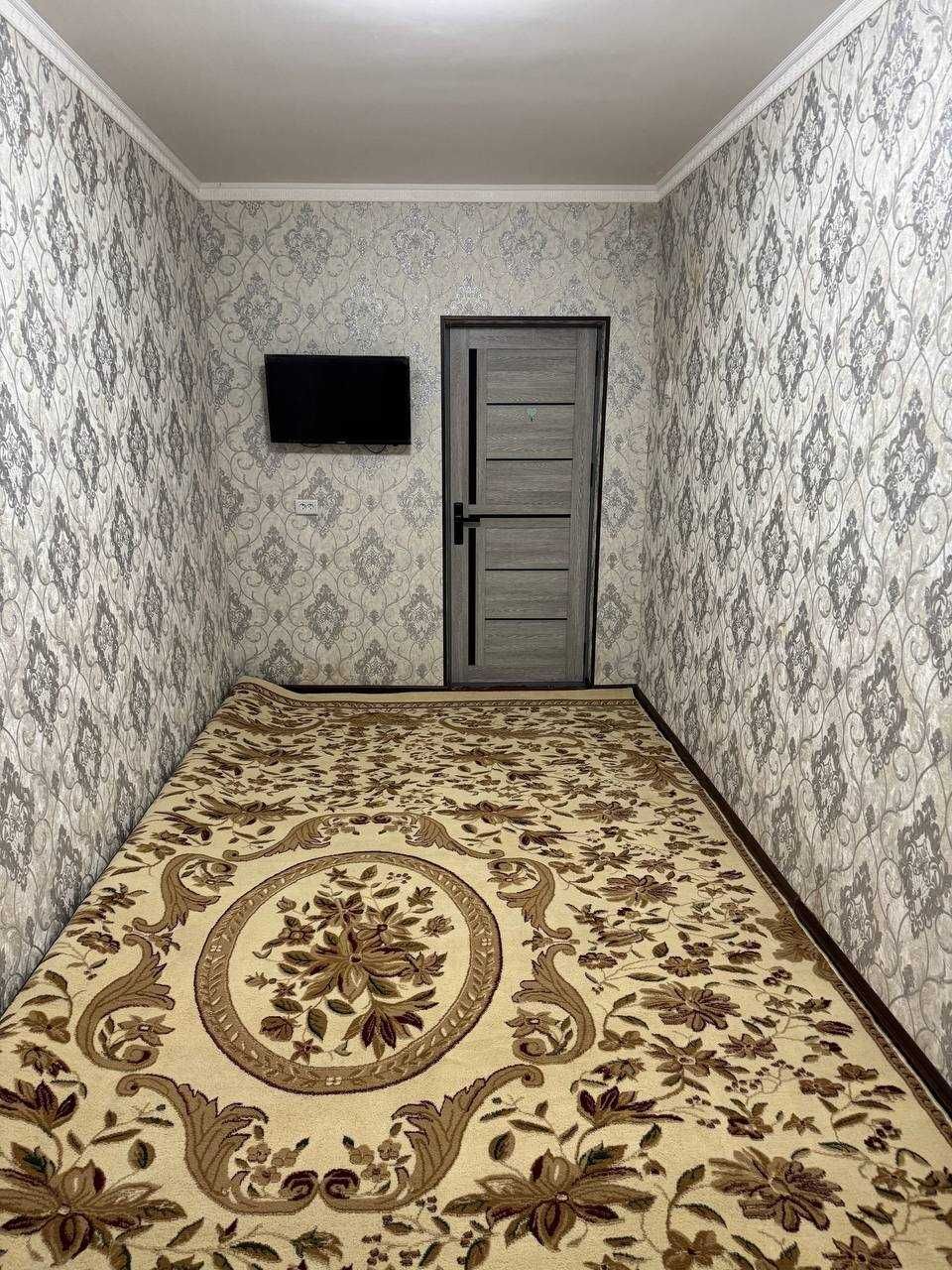 Uy sotiladi, 2 xonali, 2 ta balkonli, barcha sharoitlarga ega.