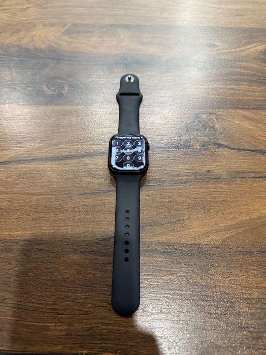 Продам Apple Watch Series 8 45 mm