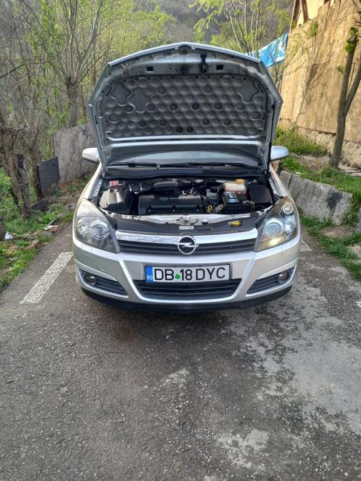 Opel Astra H