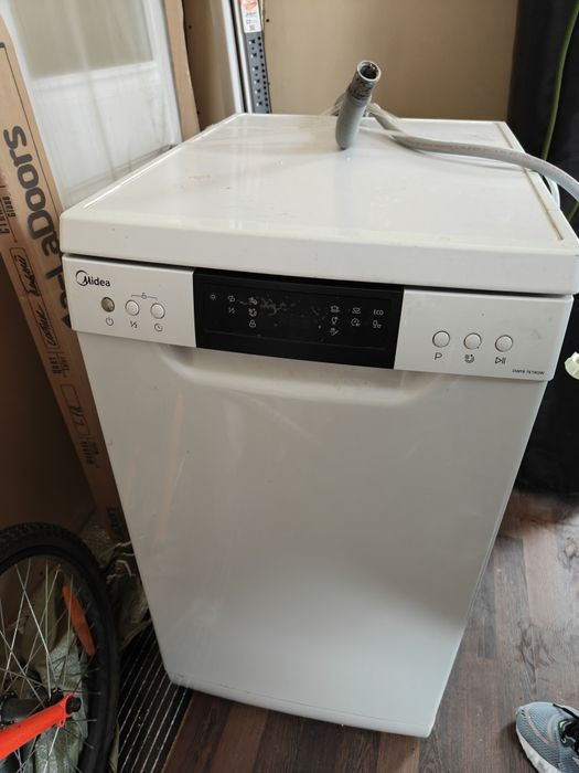 Посудомоечная машина Midea DWF8-7618QW размер 45 см