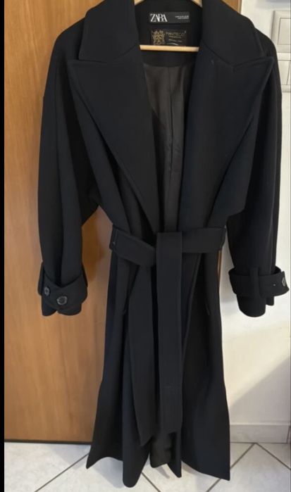 Черно палто Zara XS