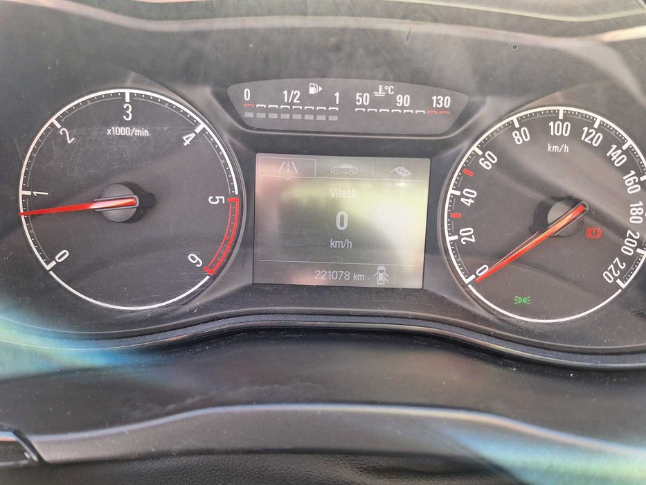 Opel Corsa Diesel 2016 - cutie manuala