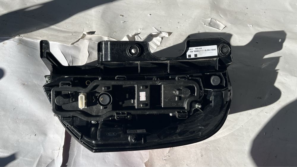 2 броя десен стоп Renault Kangoo 3 2020-