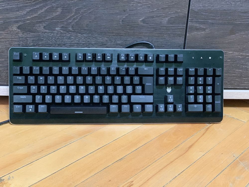 Vand Tastatura Mecanica A+ Seth cu Iluminare RGB