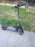 Vând trotinetă electrică motor 500W