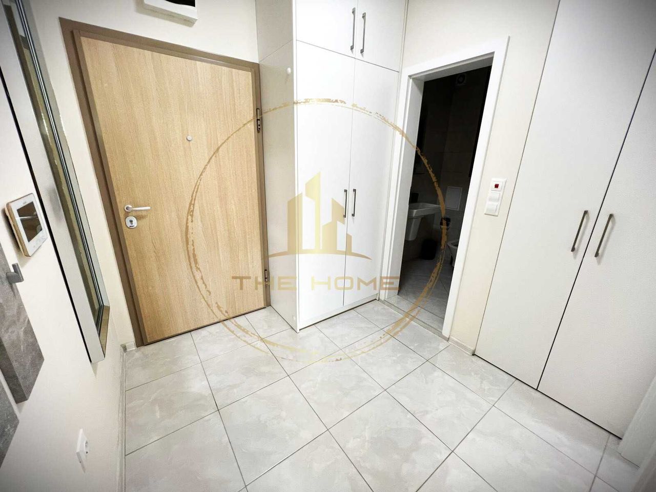 Дава се под наем Двустаен апартамент в Варна, Бриз - 77 кв.м за 1000 € - Снимка #4