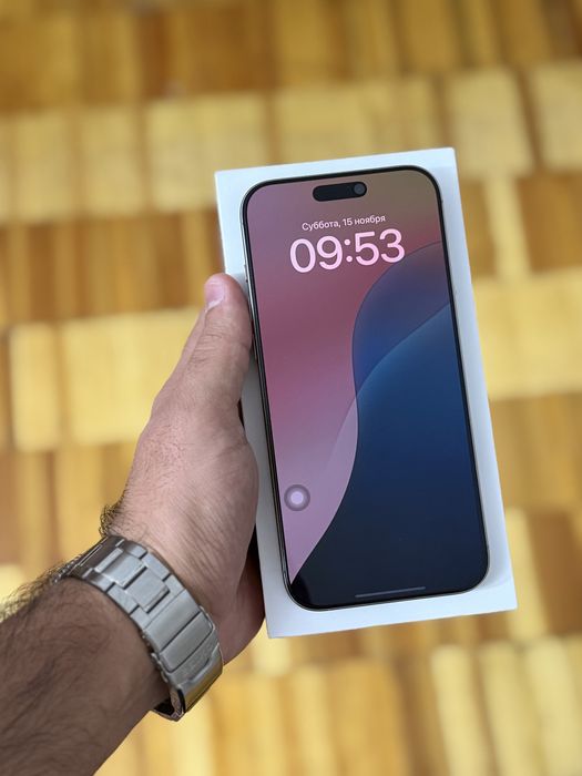 iPhone 16 Pro Max SIM karta. Natural Titanium 256GB. 98%