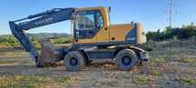 Excavator VOLVO EW160-B  pe roti/ pneuri