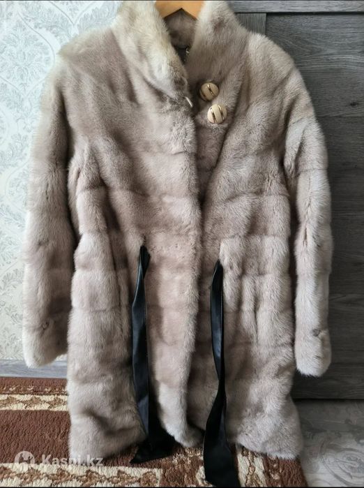 Продам Норковую шубу