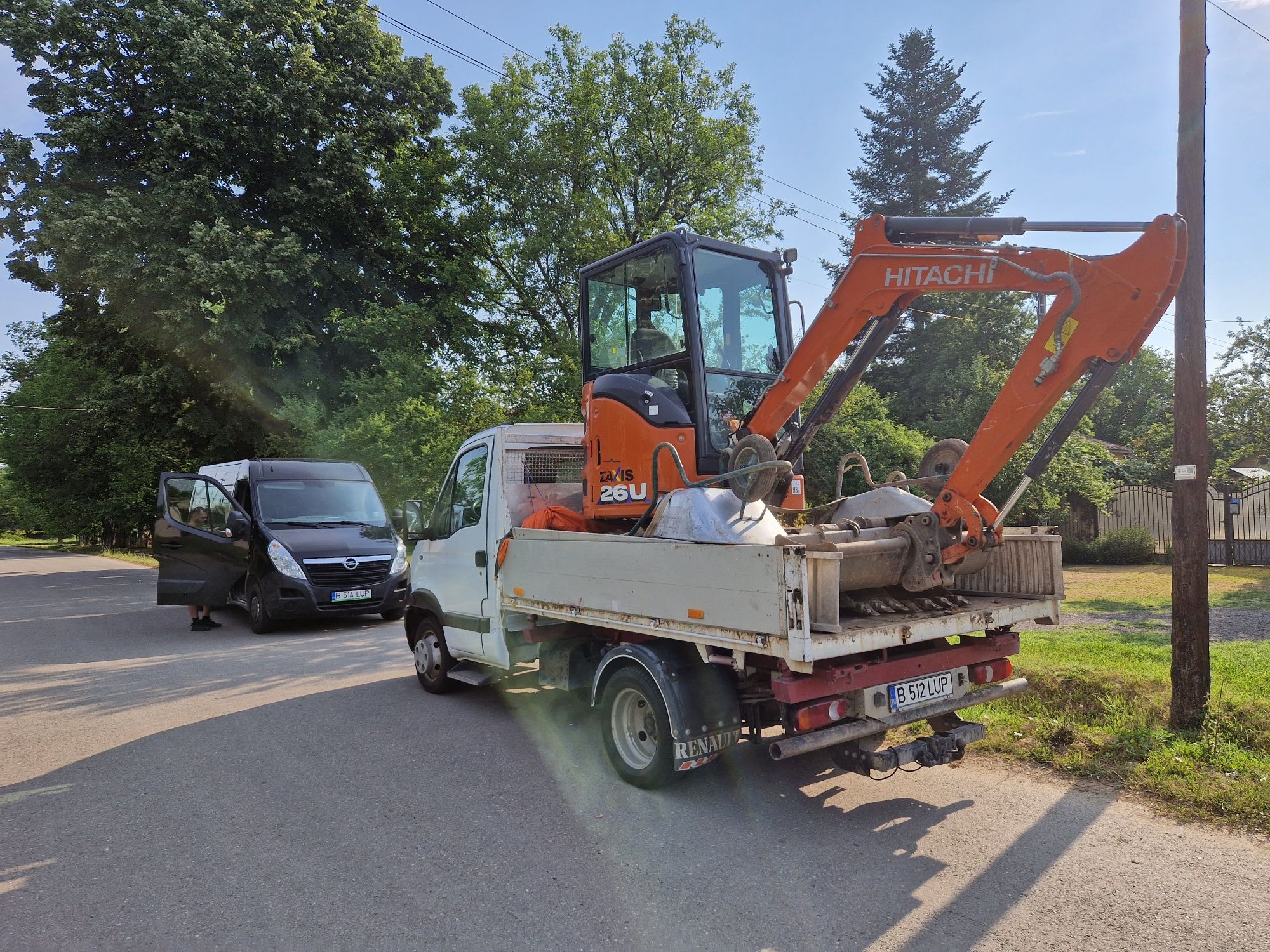 Inchirieri miniexcavator