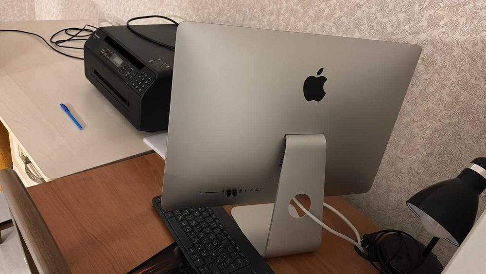 iMac 21.5 Late 2013 i5/ddr3 8gb/GF750m 1g