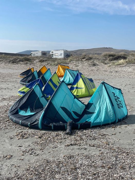 F-One Bandit Kite 7,8,9,11m2 + Lynx Bar 52/45 and 45/38