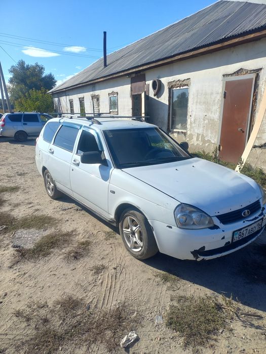 Продам приору 2012