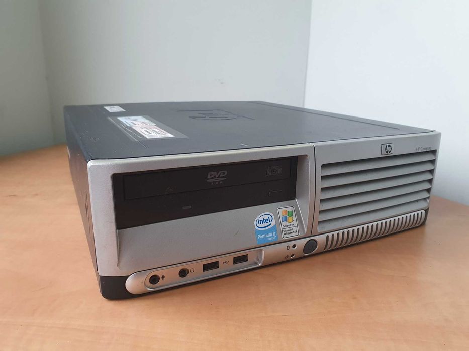 Настолен, компактен компютър HP DC7700 SFF