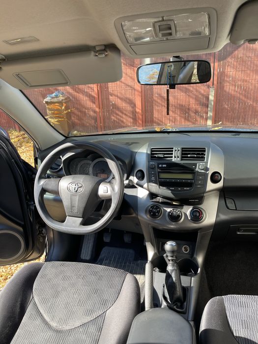De vanzare TOYOTA RAV 4 din 2010 4x4.,