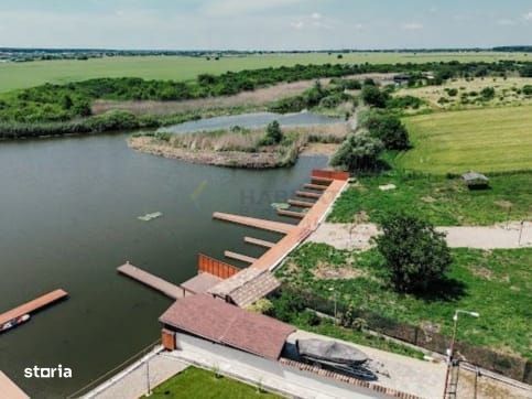 Teren + loc de acostare, complex Delta Snagov - teren lac Snagov