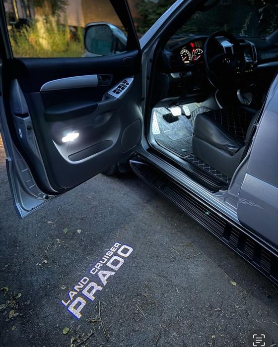 Проектор логотипа Toyota Prado 120 gx470