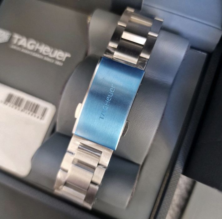 TAG Heuer Aquaracer Hulk в Гаранция