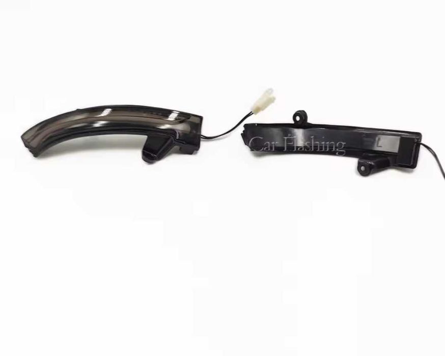 Динамични бягащи мигачи за огледалата Рено Renault Megane Clio Talisma