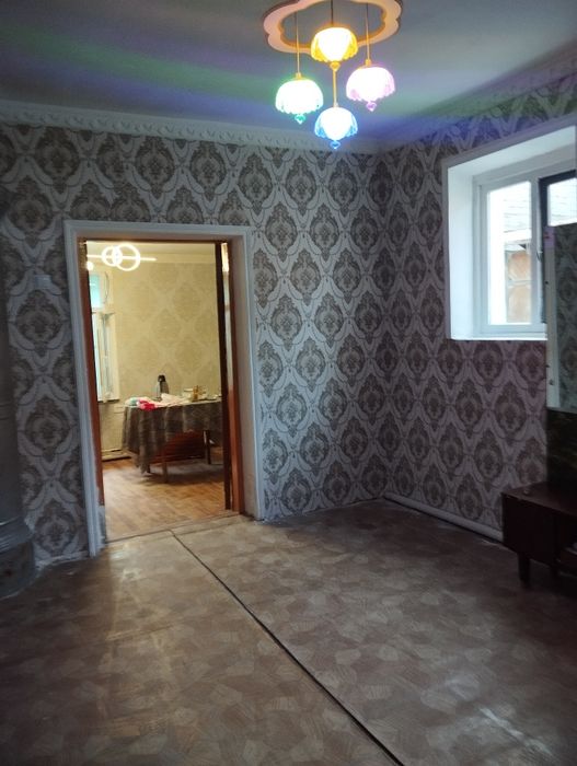 Срочно продается  2 дома. На участке 1.3 сот Яшнабад, Шумиловский горо