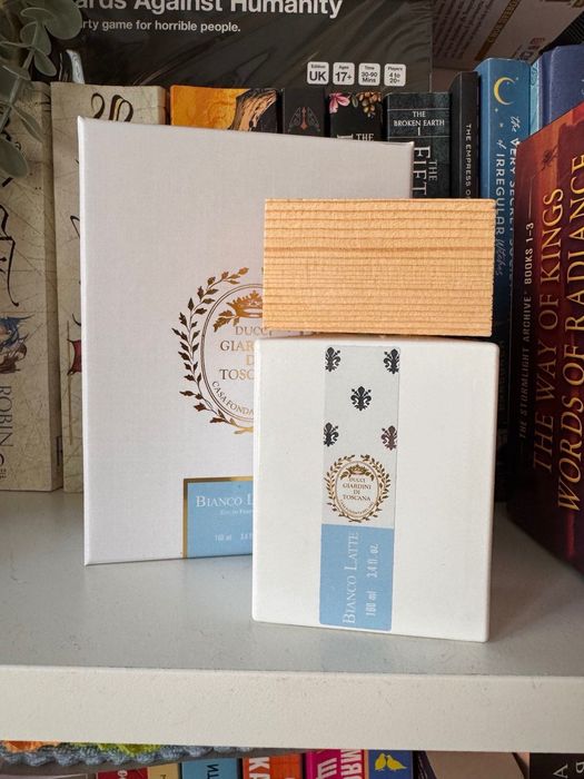 Bianco Latte- di Giardini Di Toscana