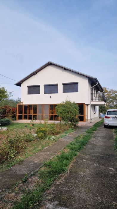 Vand Casa in Comuna Dascalu Judet Ilfov