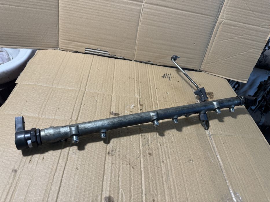 Rampa Injectie Injectoare Bmw 525 530 seria 5 E60