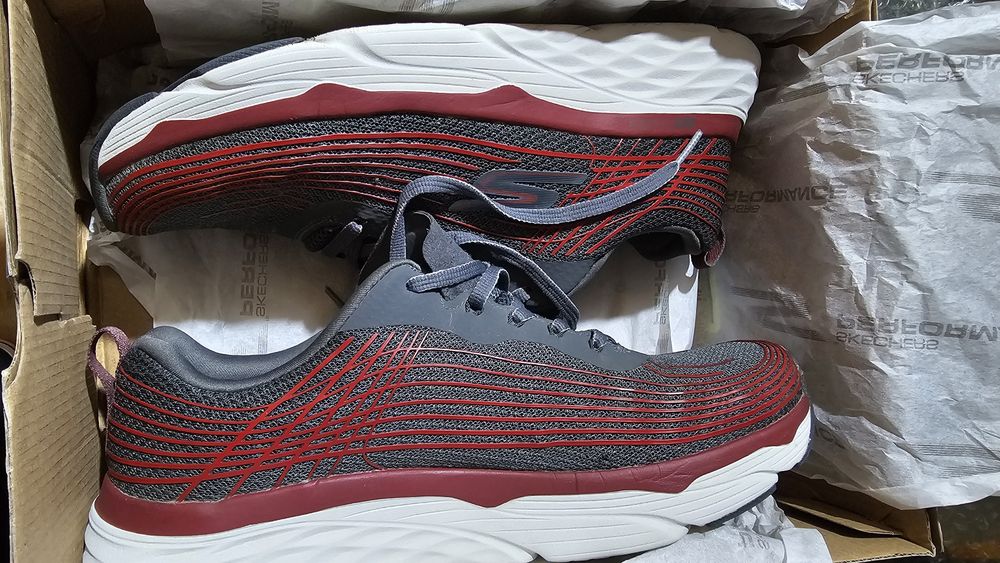 Pantofi sport Skechers Max Cushioning Elite nr. 45.5 - 54430 CCRD