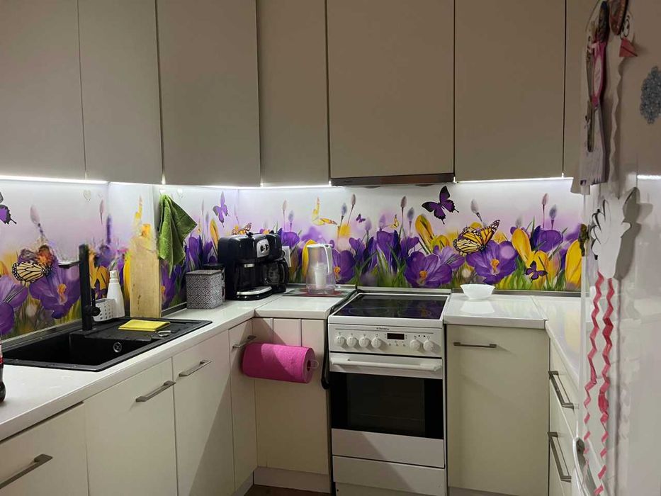 Дава се под наем Четиристаен апартамент в София, Банишора - 80 кв.м за 765 € - Снимка #1