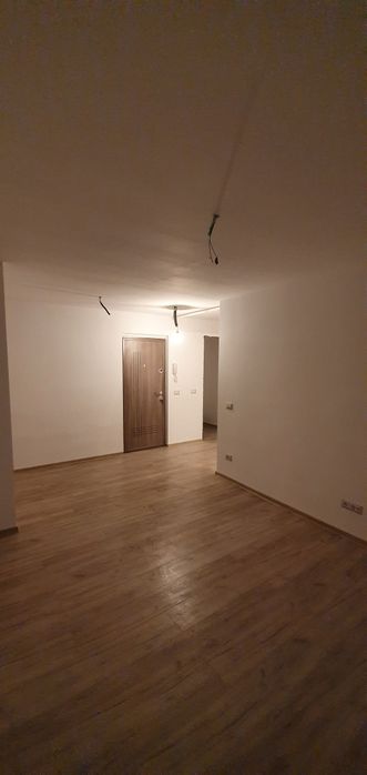 Apartament 3 camere   Renovat complet