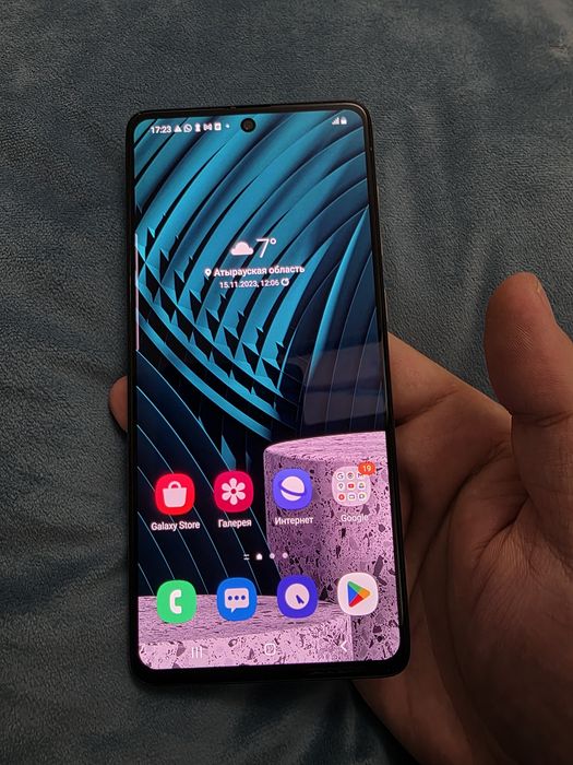 samsung a71 128гб в хорошем состояний