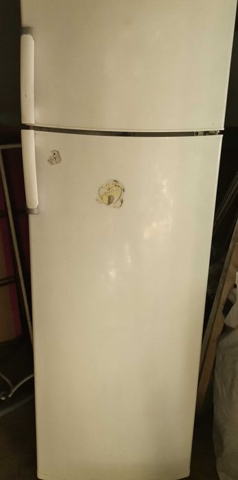 Голям хладилник Whirpool class A