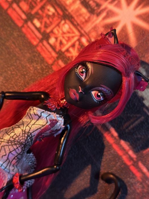 Кукла монстер хай monster high Кетти Нуар