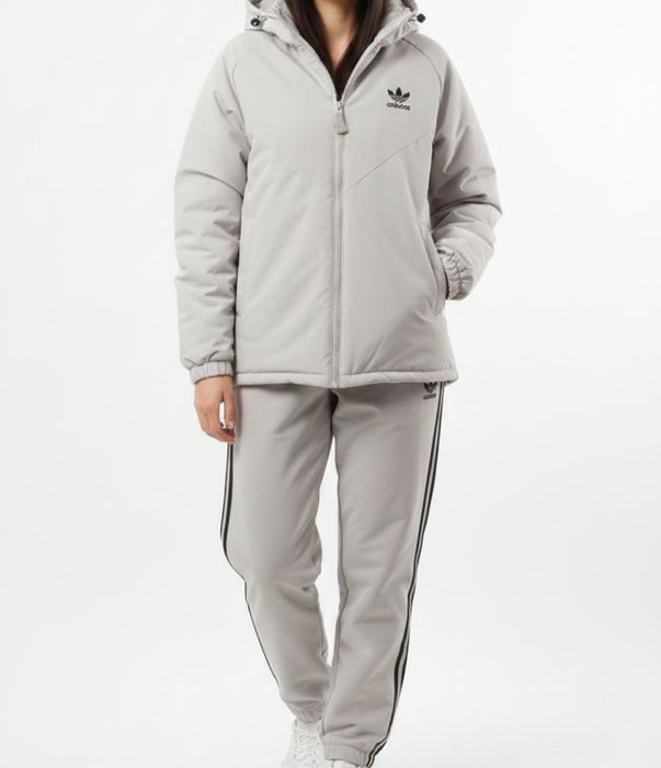 Двойка Adidas Термо подклад
Вверх и низ Термо подклад
Размер: L  
Разм