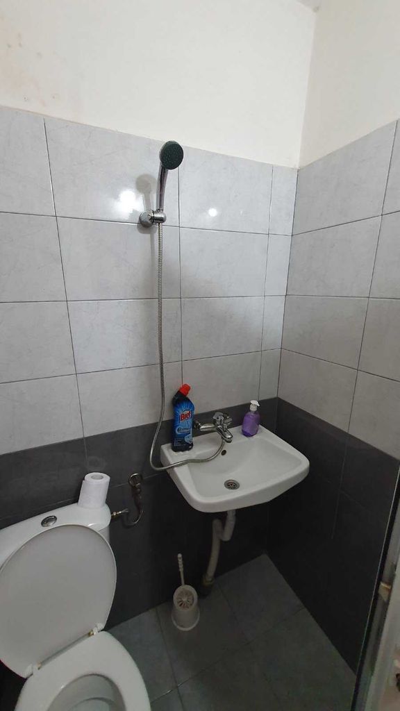 Дава се под наем Заведение в Кюстендил, Център - 170 кв.м за 765 € - Снимка #17