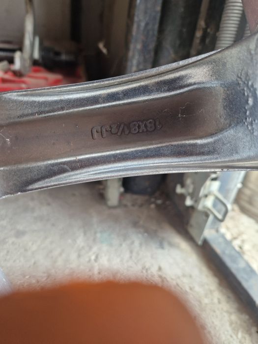 Jante r18 BMW 225/40/18